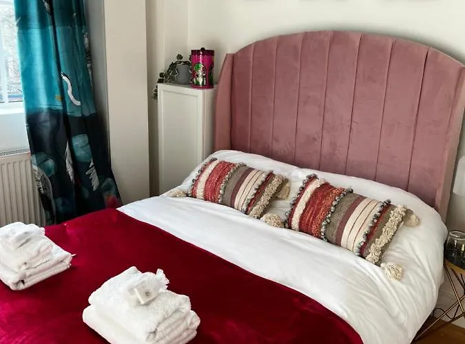 Cozy Flat London