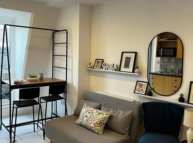 Cozy Flat London